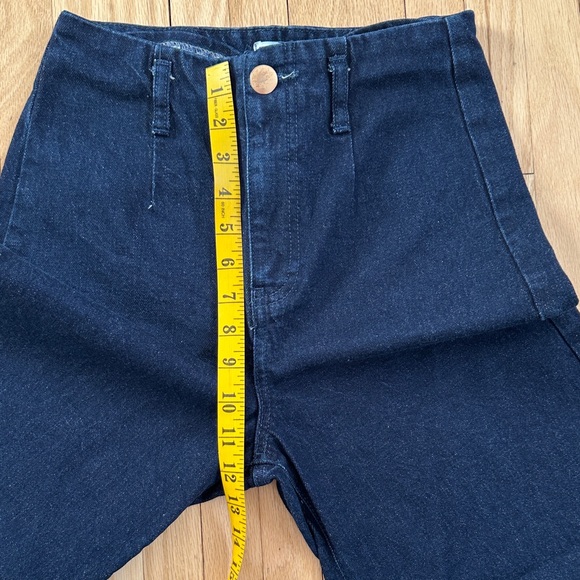 5 for $25 // Zara wide leg high waist cropped dark blue jeans size 2 - Picture 5 of 13